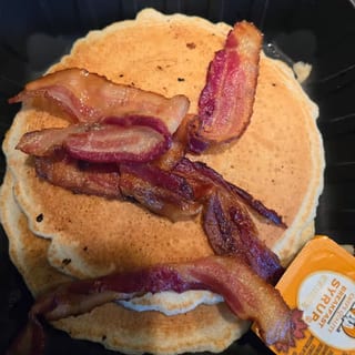 Buttermilk Pancakes with Protein